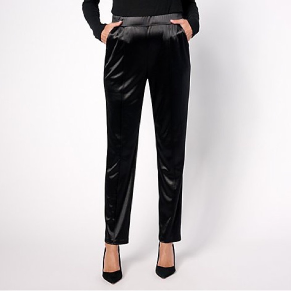 Isaac Mizrahi Live! Petite Always Isaac Knit Slim Straight Pants